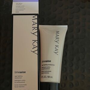 Mary Kay Timewise Age-Fighting Moisturizer - Cream